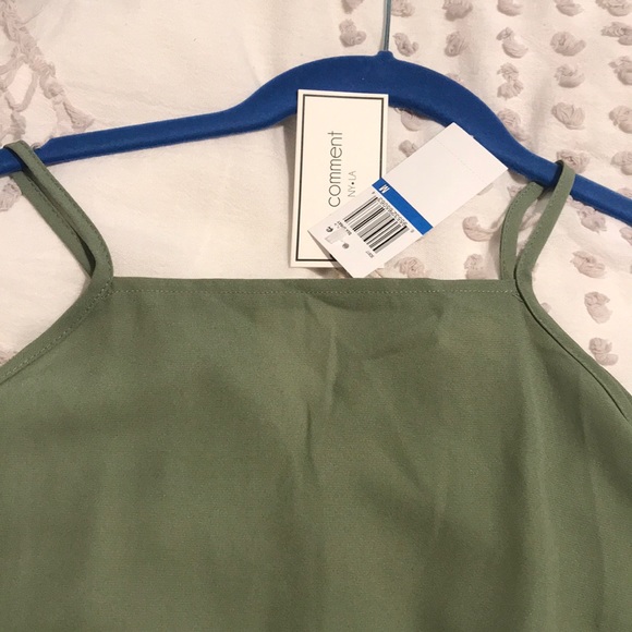 NWT cold shoulder hunter green tank - Picture 3 of 6